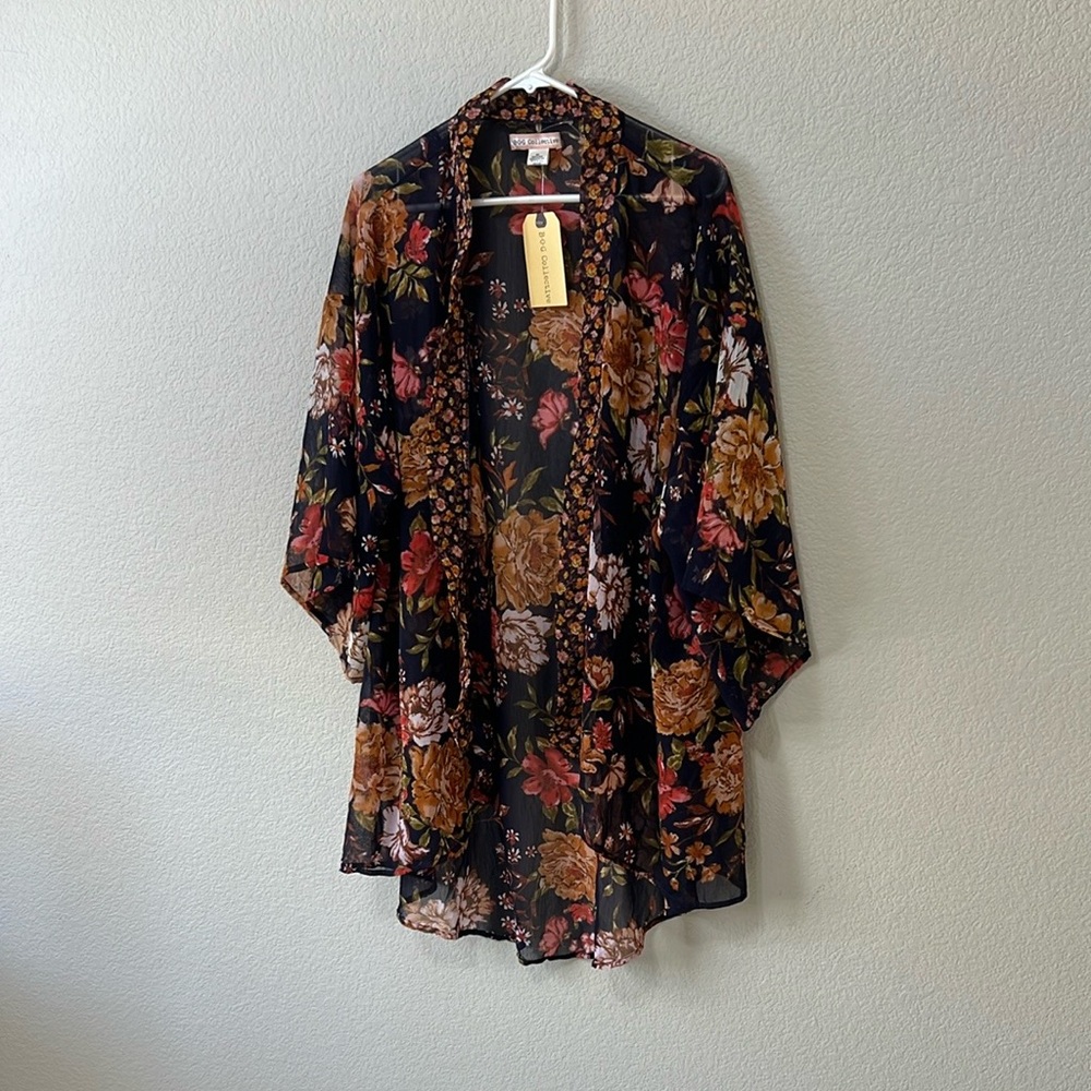NWT BOG Collective Kimono Cardigan Size M/L